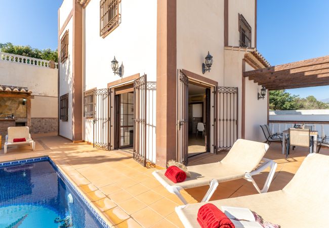 Villa en Nerja - Nerja 007 - Villa Miguel Franco Villa en Nerja - Nerja 007 - Villa Miguel Franco