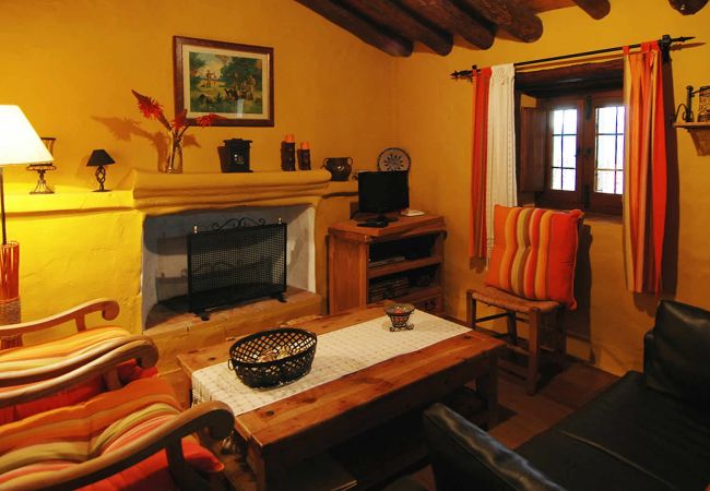 Casa rural en Frigiliana - Acebuchal 001  Casa rural en Frigiliana - Acebuchal 001