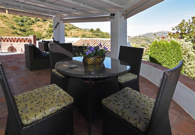 Casa rural en Frigiliana - Acebuchal 001  Casa rural en Frigiliana - Acebuchal 001
