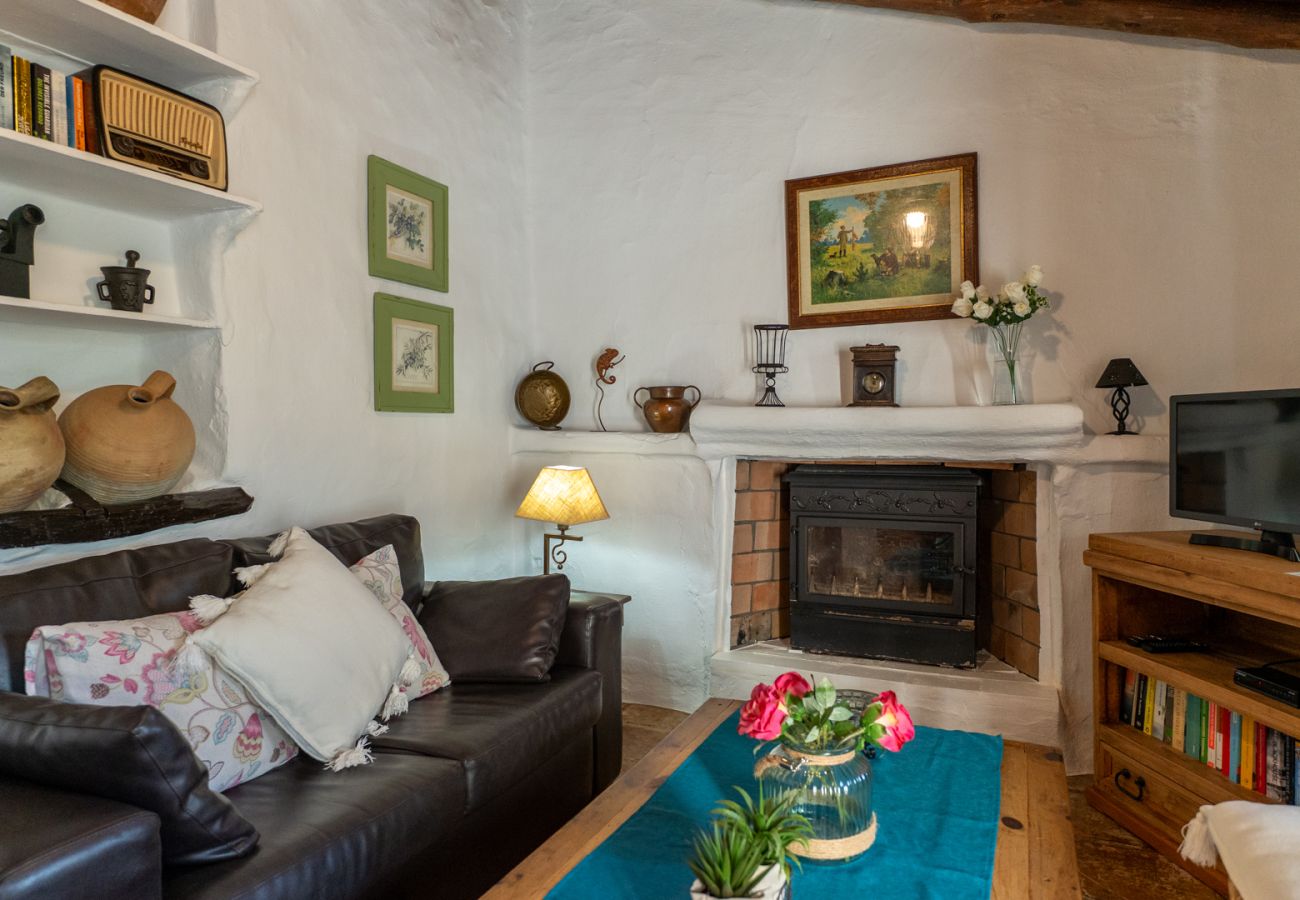 Casa rural en Frigiliana - Acebuchal 001 