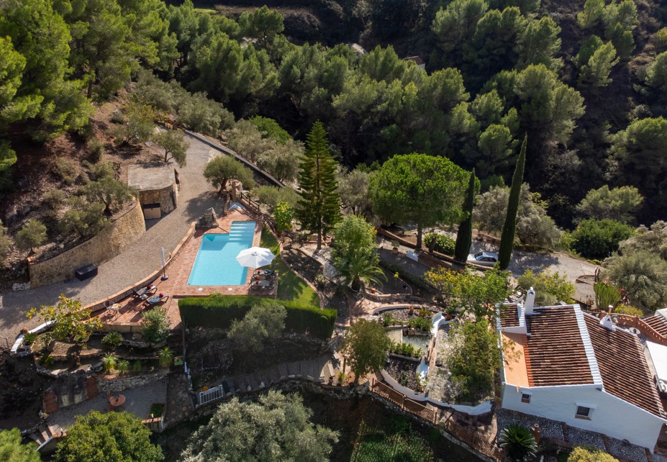 Casa rural en Frigiliana - Acebuchal 001 