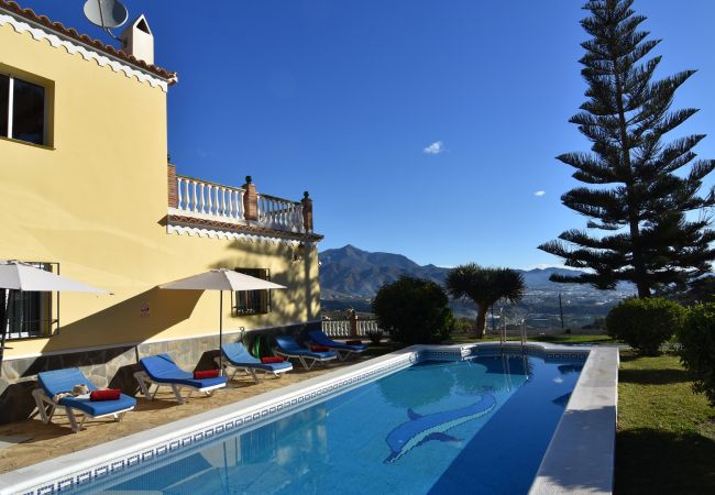 Villa en Nerja - Nerja 014 - Villa José Miguel Villa en Nerja - Nerja 014 - Villa José Miguel