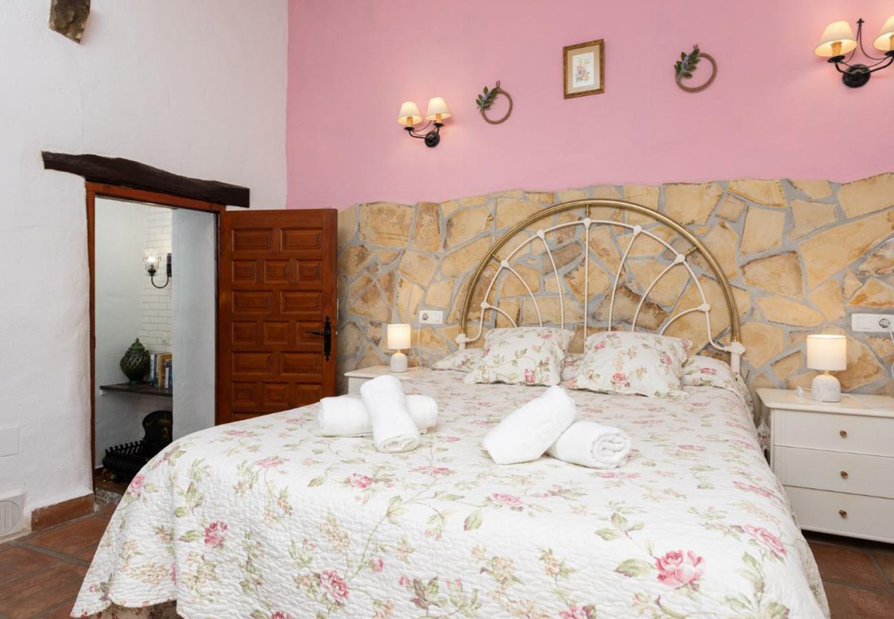 Villa en Frigiliana - Acebuchal 002