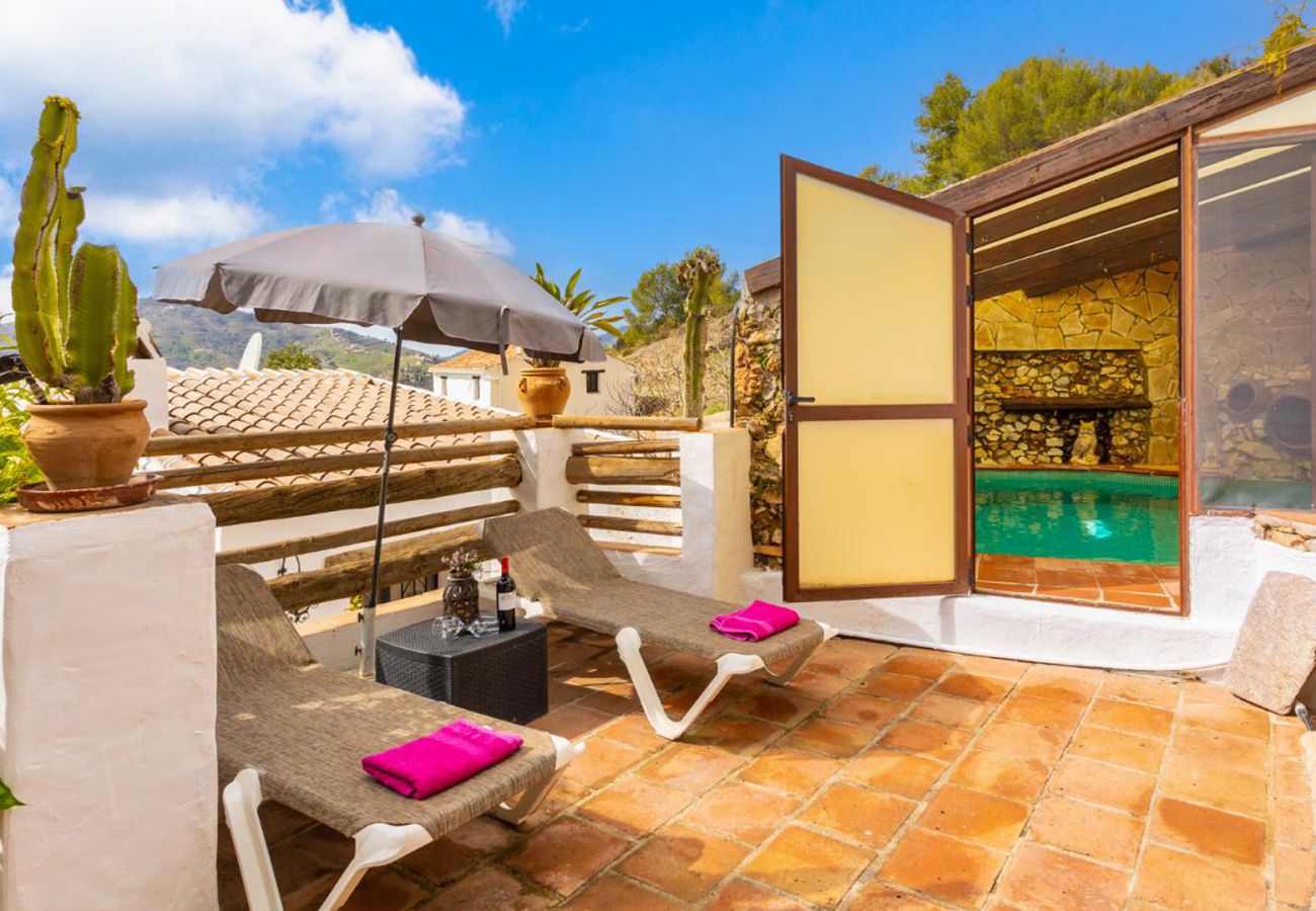 Villa en Frigiliana - Acebuchal 002