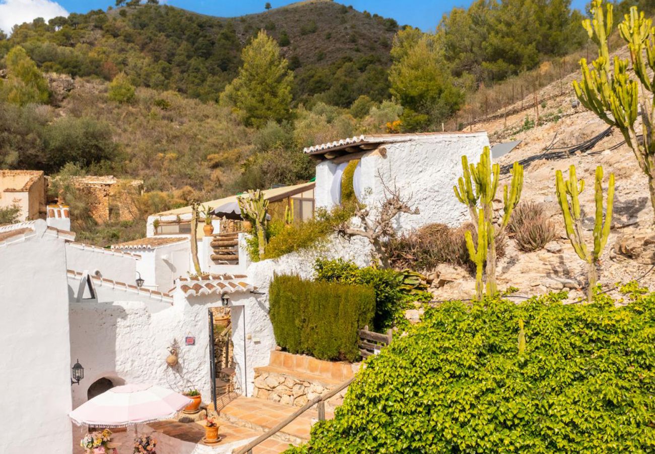 Villa en Frigiliana - Acebuchal 002