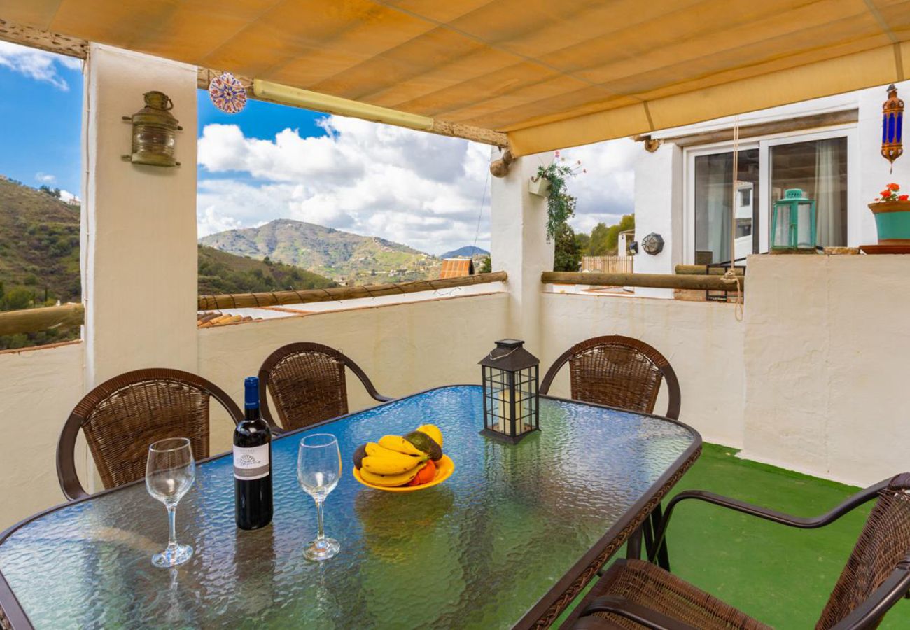 Villa en Frigiliana - Acebuchal 002