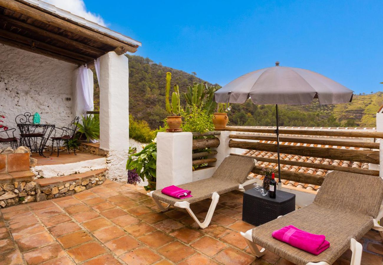Villa en Frigiliana - Acebuchal 002