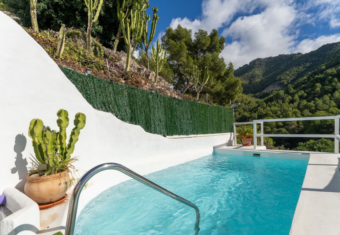 Villa en Frigiliana - Acebuchal 002