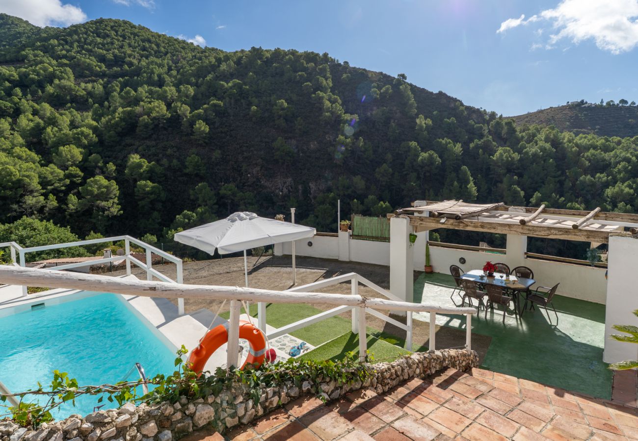Villa en Frigiliana - Acebuchal 002