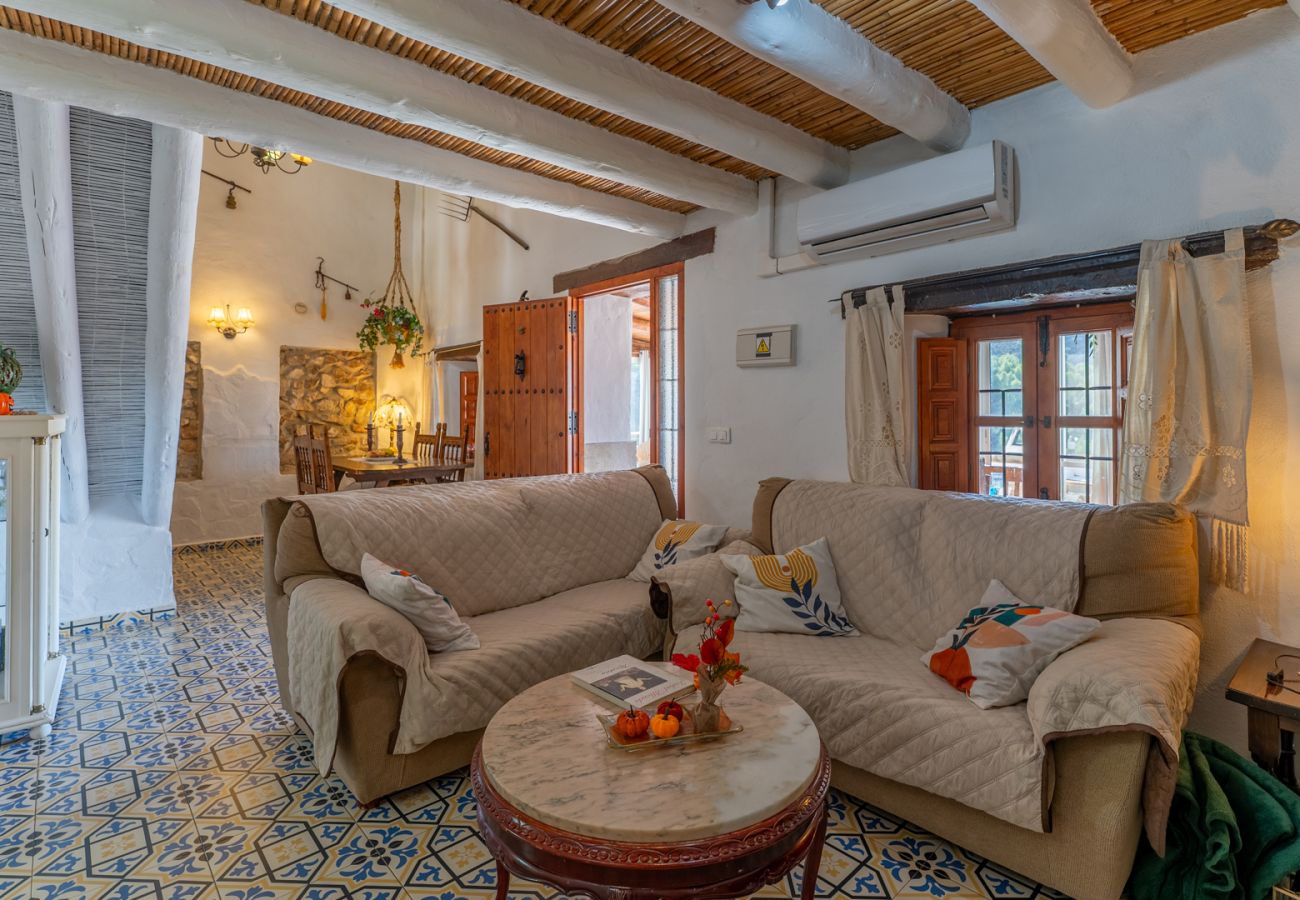 Villa en Frigiliana - Acebuchal 002