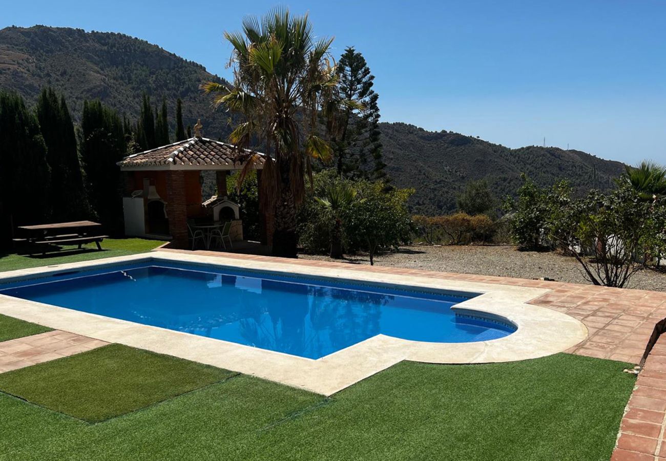 Villa en Nerja - Maro 004