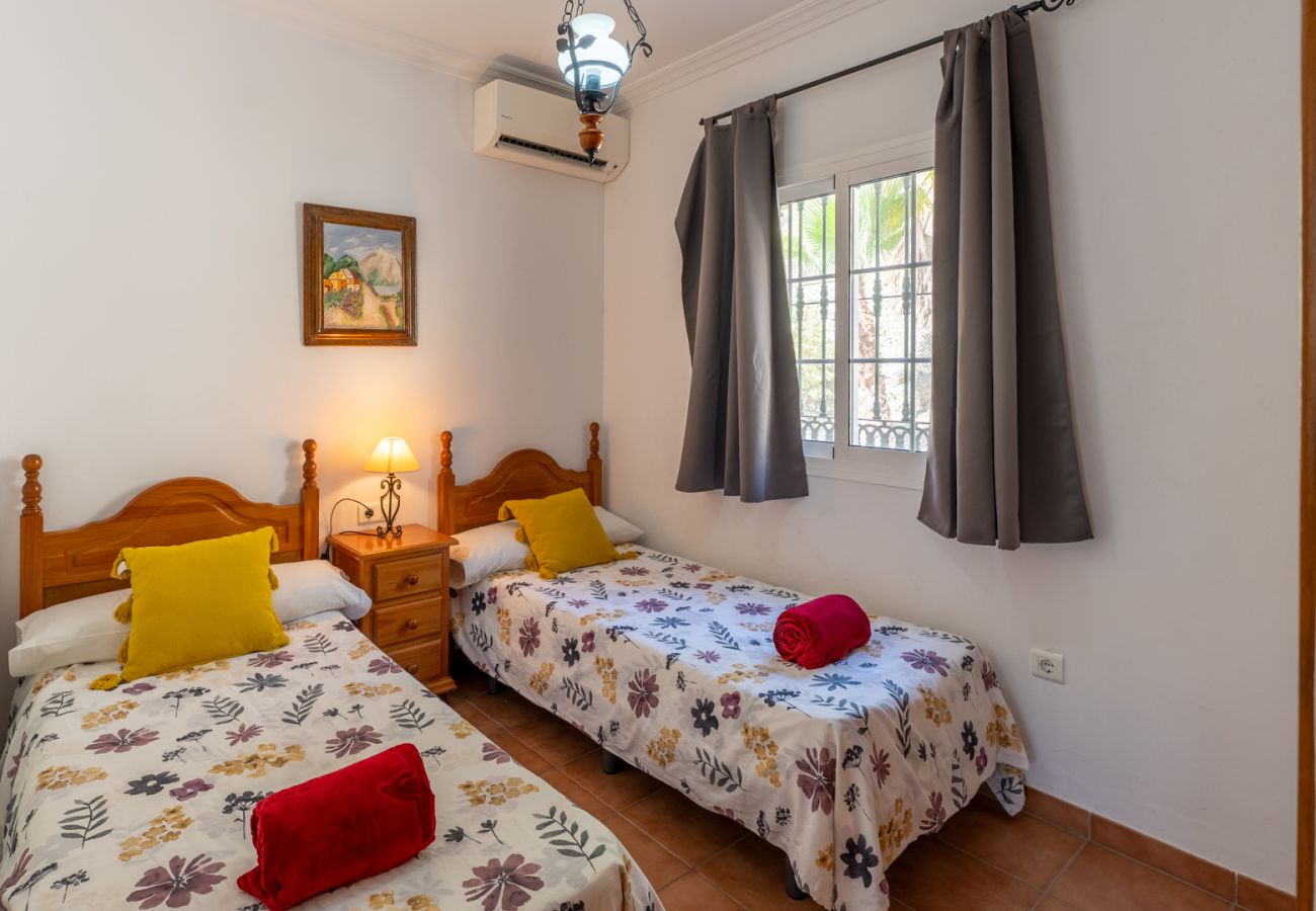 Villa en Nerja - Maro 004
